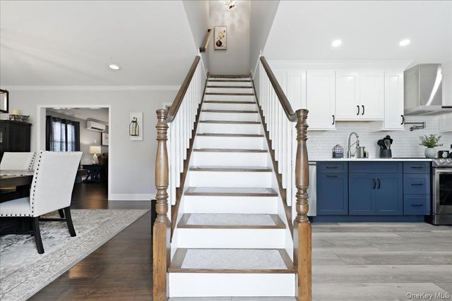 23 Needle Lane, Levittown, NY 11756