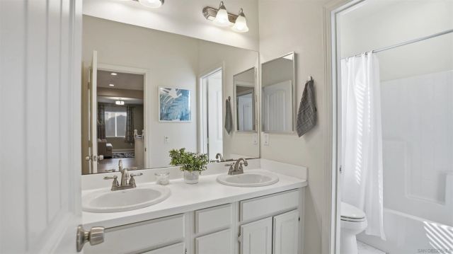 1218 Idanan Rd, Chula Vista, CA 91913