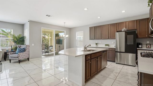 1218 Idanan Rd, Chula Vista, CA 91913