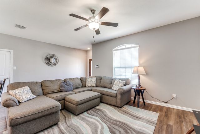 507 Saffron Street, Princeton, TX 75407