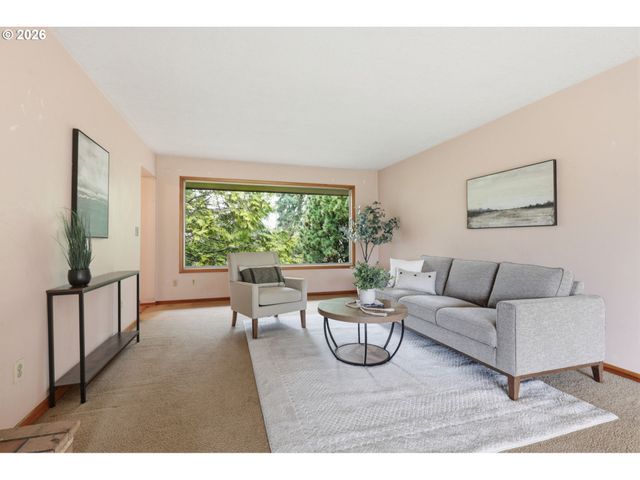 16016 S Forsythe Rd, Oregon City, OR 97045