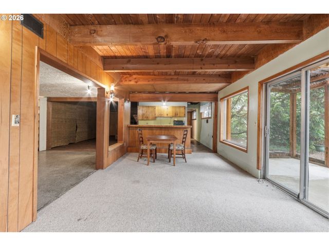 16016 S Forsythe Rd, Oregon City, OR 97045