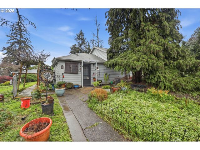 16016 S Forsythe Rd, Oregon City, OR 97045