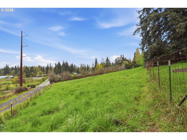 16016 S Forsythe Rd, Oregon City, OR 97045