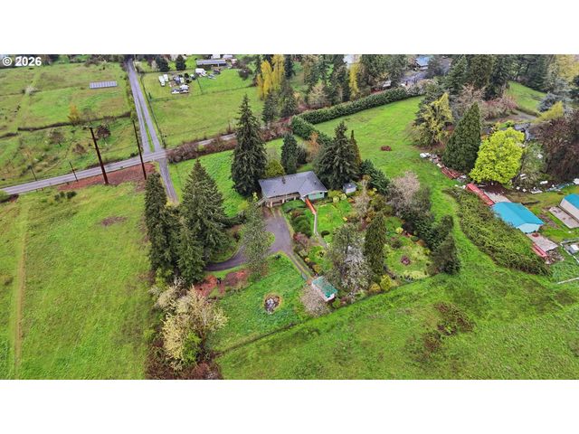 16016 S Forsythe Rd, Oregon City, OR 97045