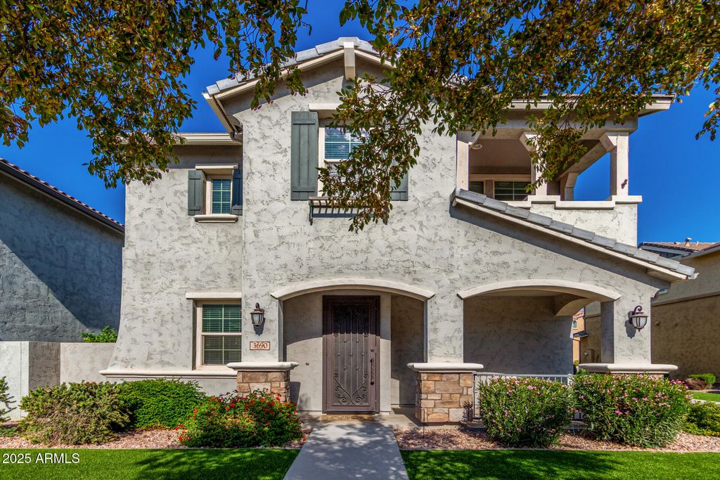 3690 E Vest Avenue, Gilbert, AZ 85295