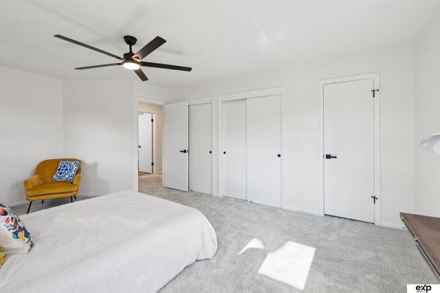 517 Bellevue Blvd Boulevard N, Bellevue, NE 68005