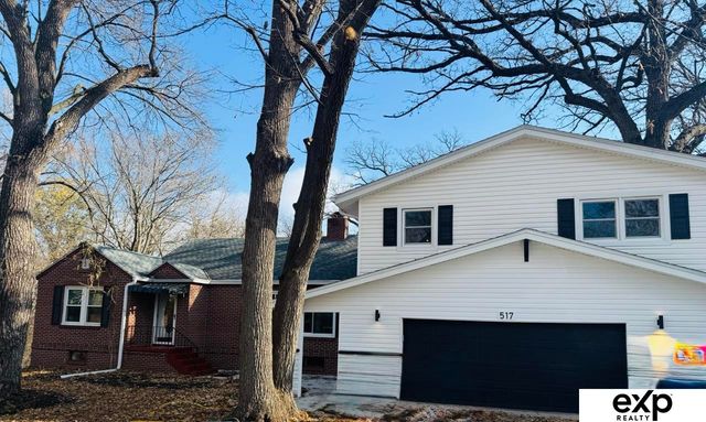 517 Bellevue Blvd Boulevard N, Bellevue, NE 68005