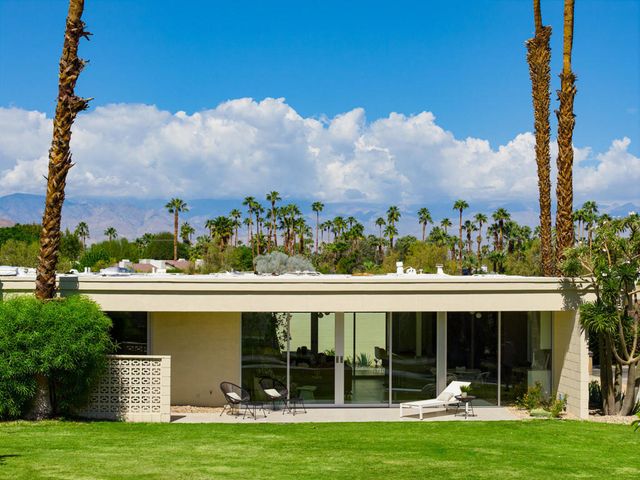 139 Desert Lakes Drive, Palm Springs, CA 92264