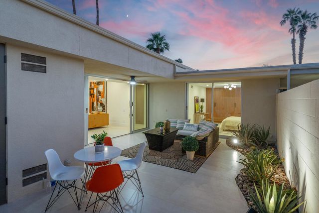 139 Desert Lakes Drive, Palm Springs, CA 92264