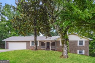 2245 Pinewood Drive, Covington, GA 30016