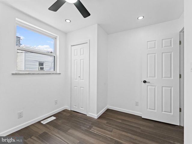2040 NORWOOD ST, Philadelphia, PA 19145