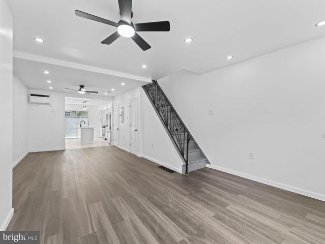 2040 NORWOOD ST, Philadelphia, PA 19145