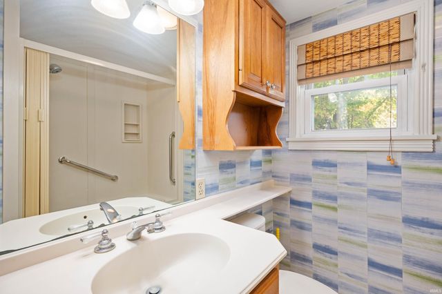 224 N Alden Road, Muncie, IN 47304