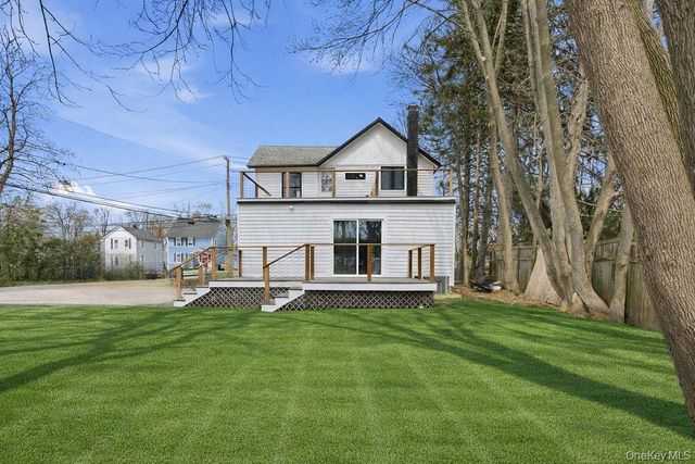80 Swezey Street, Patchogue, NY 11772