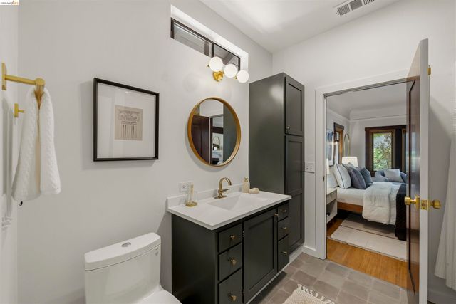 2451 Ashby Ave, Berkeley, CA 94705