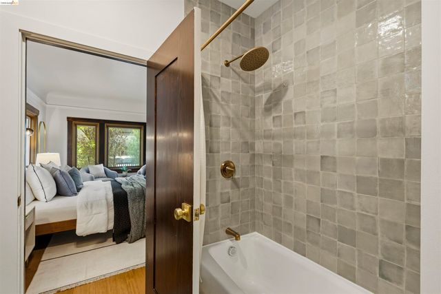 2451 Ashby Ave, Berkeley, CA 94705