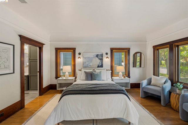 2451 Ashby Ave, Berkeley, CA 94705