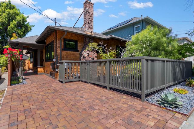 2451 Ashby Ave, Berkeley, CA 94705