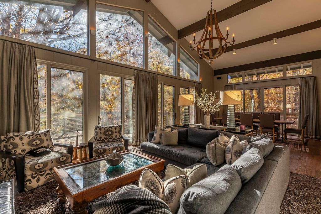 97 North Brookwood Road, Stratton, VT 05155