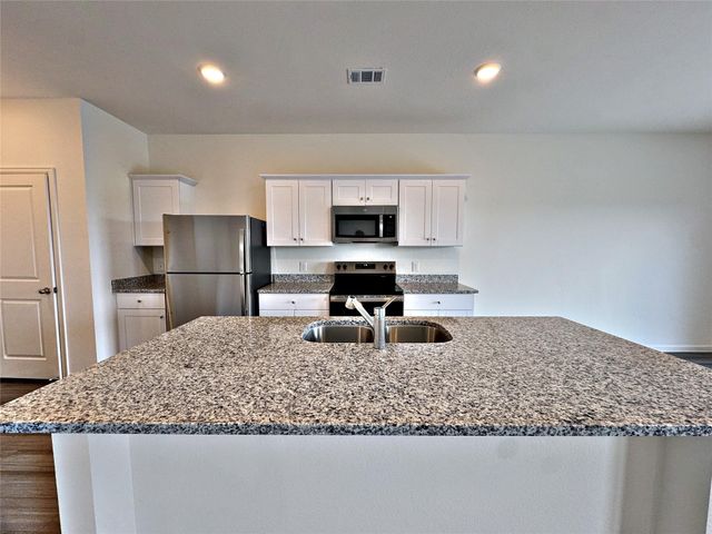 8431 Vacek Crossing Way, Richmond, TX 77469