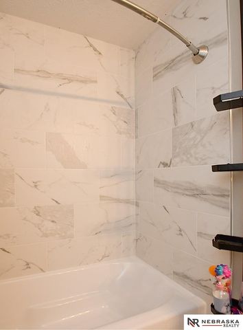 5514 S 31St Street, Omaha, NE 68107