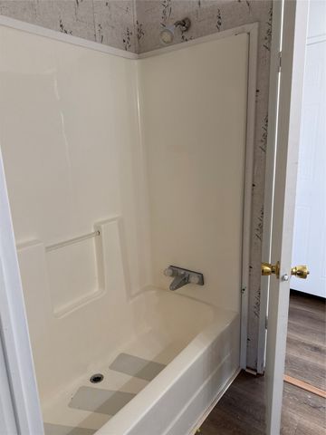 321 County Road 1607, Clifton, TX 76634