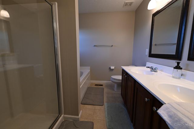 5561 Shetland Court, Hamilton Twp, OH 45152