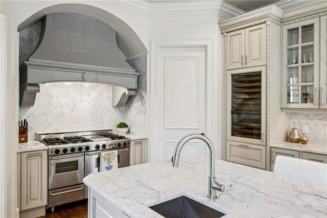 82 Blackland NW Road, Atlanta, GA 30342