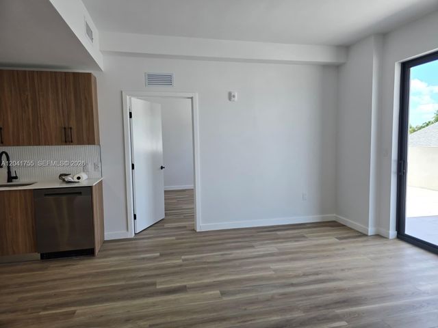 2233 Fillmore St 403, Hollywood, FL 33020