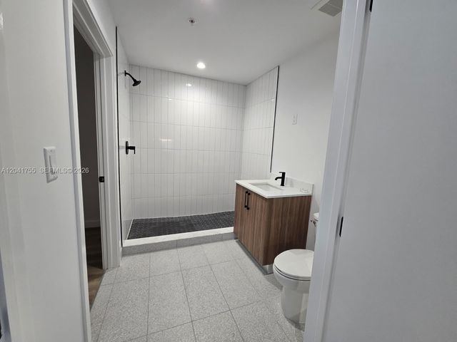 2233 Fillmore St 403, Hollywood, FL 33020