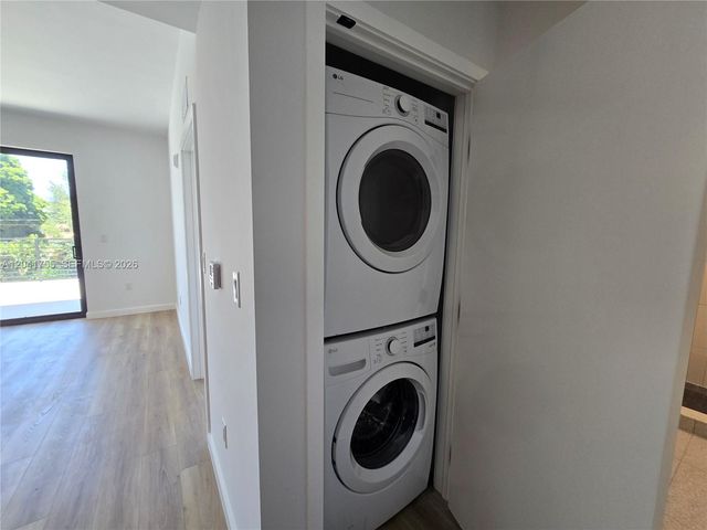 2233 Fillmore St 403, Hollywood, FL 33020