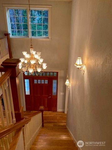 950 N Potlatch Drive, Hoodsport, WA 98548