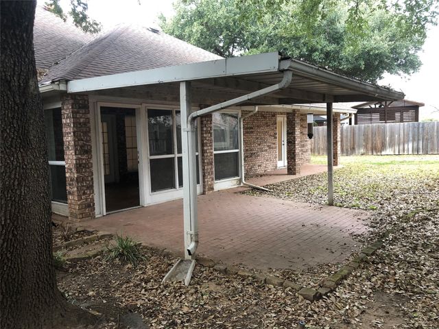 5311 Altacrest Court, Grapevine, TX 76051