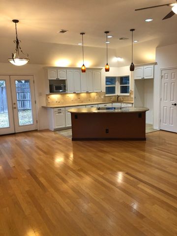 5311 Altacrest Court, Grapevine, TX 76051