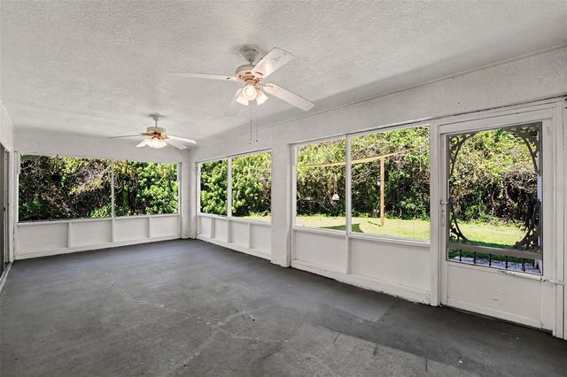 107 MEDITERRANEAN COURT, Kissimmee, FL 34758