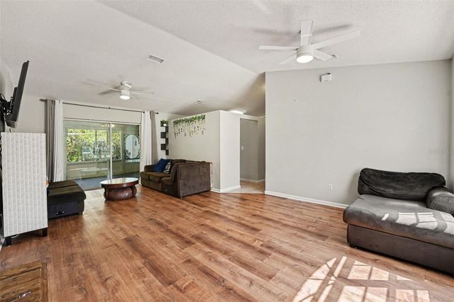 107 MEDITERRANEAN COURT, Kissimmee, FL 34758