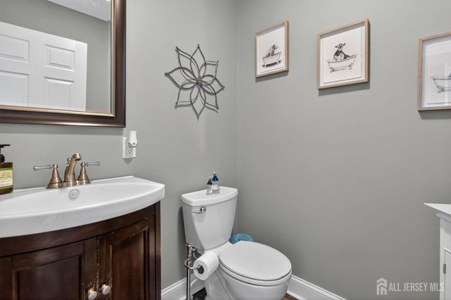 20 Nelson Drive, Milltown, NJ 08850