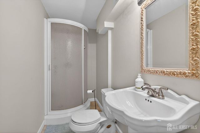 20 Nelson Drive, Milltown, NJ 08850