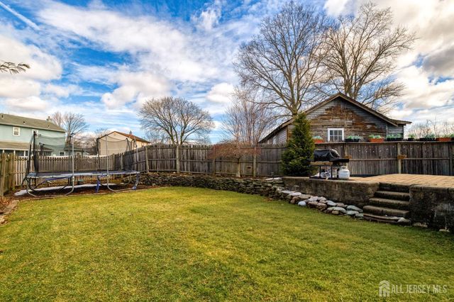 20 Nelson Drive, Milltown, NJ 08850