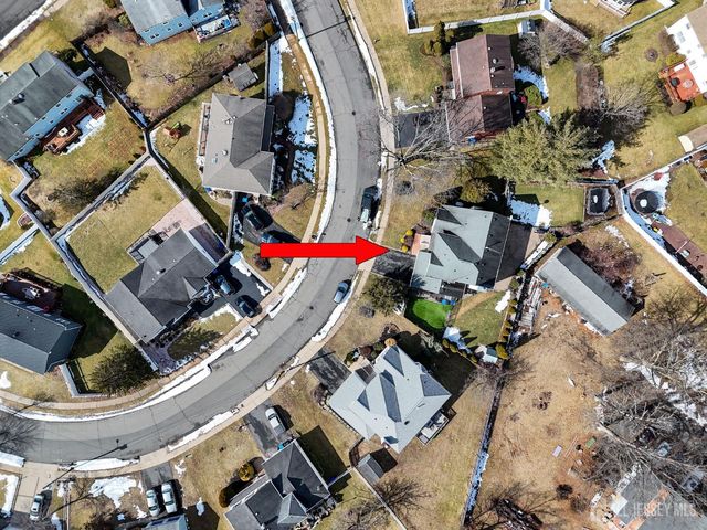 20 Nelson Drive, Milltown, NJ 08850