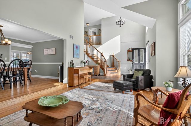 20 Nelson Drive, Milltown, NJ 08850