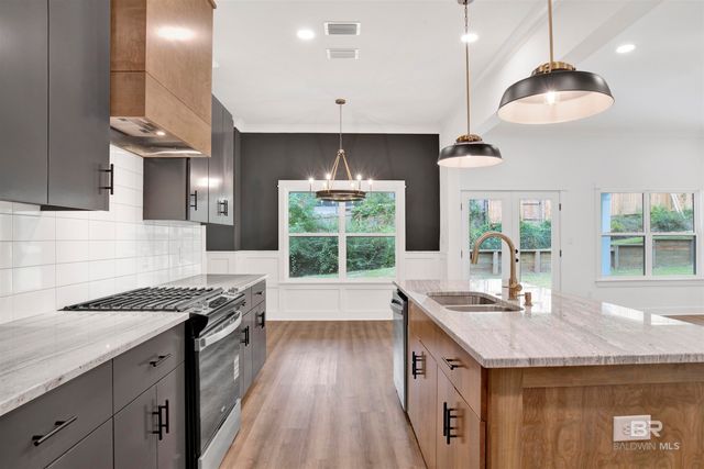 5525 Cross Creek Drive, Mobile, AL 36693