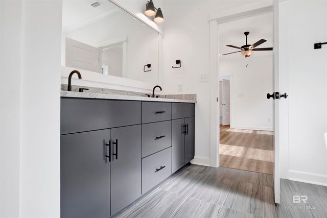 5525 Cross Creek Drive, Mobile, AL 36693