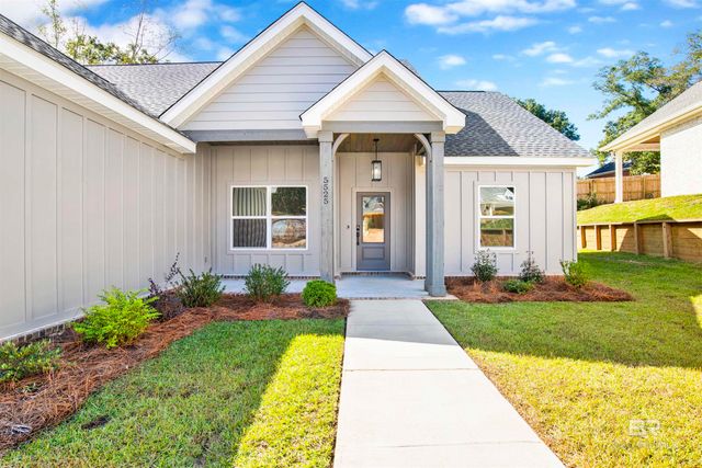 5525 Cross Creek Drive, Mobile, AL 36693