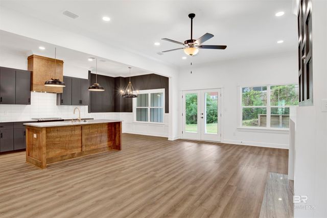 5525 Cross Creek Drive, Mobile, AL 36693