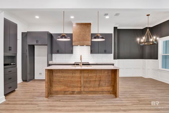 5525 Cross Creek Drive, Mobile, AL 36693