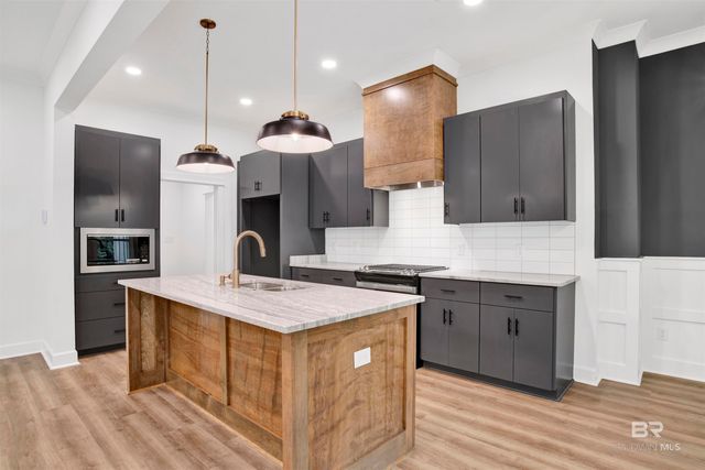 5525 Cross Creek Drive, Mobile, AL 36693