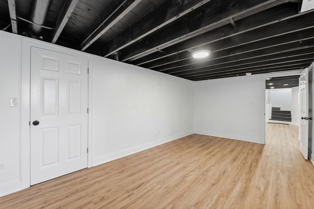 6600 S Washtenaw Avenue, Chicago, IL 60629
