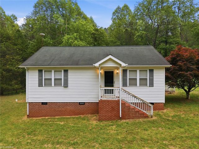 851 Case School Road, Mayodan, NC 27027
